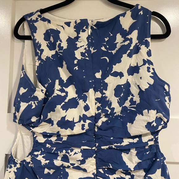 Stretch Cotton Cutout Mini Dress with side cutouts and abstract blue floral - Picture 12 of 15